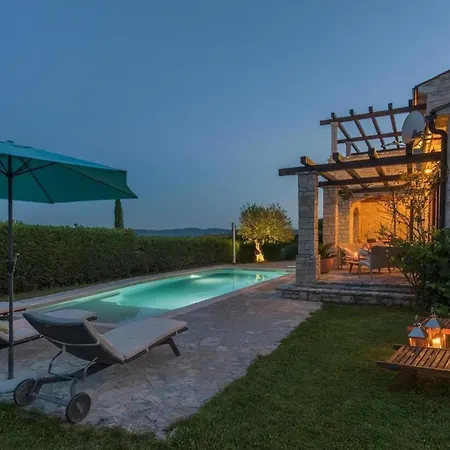 In Sovinjak Mit Grill, Garten Und Terrasse