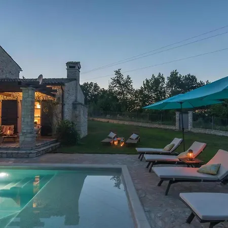 In Sovinjak Mit Grill, Garten Und Terrasse Holiday home *